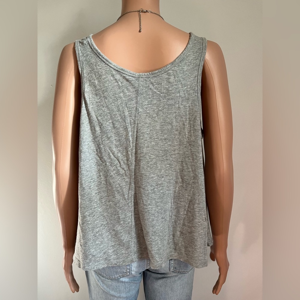 Gray High-Low Tank Top - Picture 2 of 6